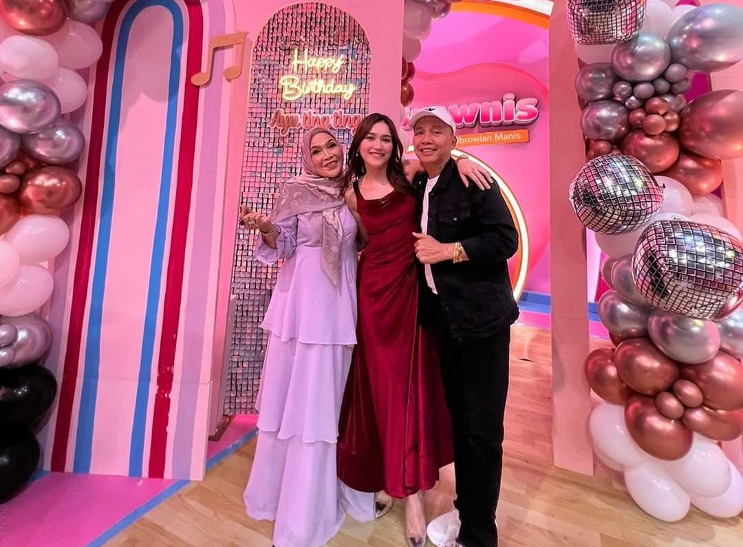Ayu Ting Ting, Umi Kalsum,  dan ayah Ojak (Instagram)